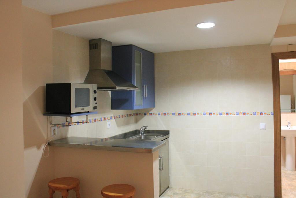 Apartamentos Turisticos Rosario Камарена-де-ла-Сьерра Номер фото