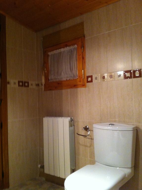 Apartamentos Turisticos Rosario Камарена-де-ла-Сьерра Экстерьер фото